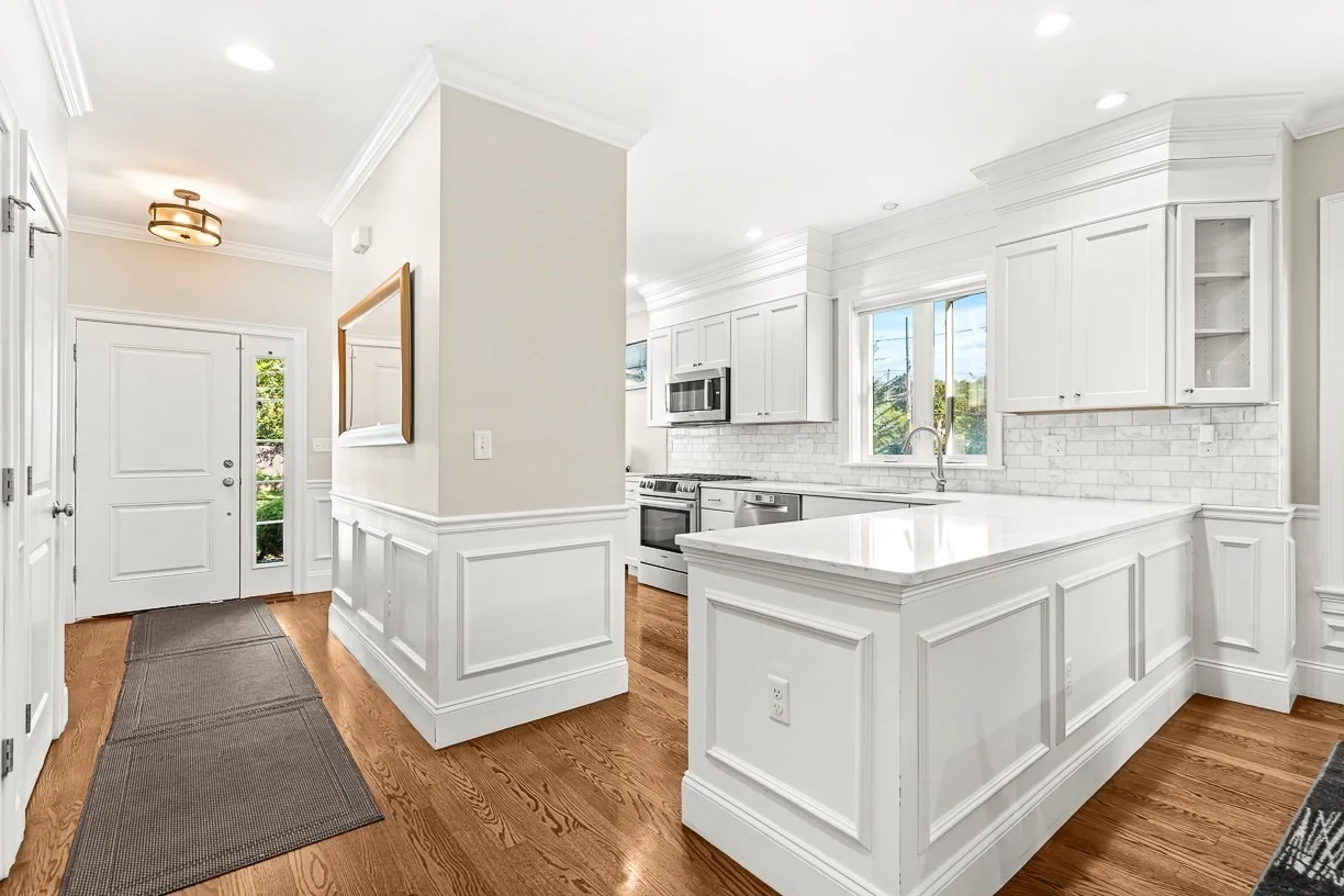 4 bed, 4+ bath apartment for rent at 95 Hemingway St Unit 95, Winchester — photo 4 of 42