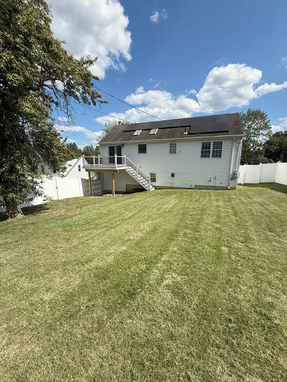 3 bed, 2 bath apartment for rent at 95 Kenberma Rd, Worcester — photo 20 of 21