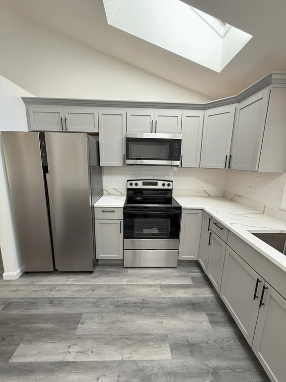 3 bed, 2 bath apartment for rent at 95 Kenberma Rd, Worcester — photo 1 of 21