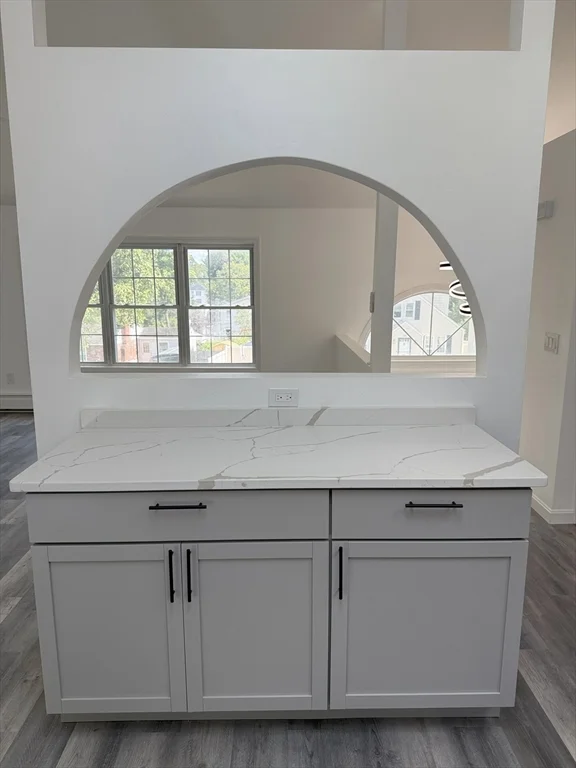 3 bed, 2 bath apartment for rent at 95 Kenberma Rd, Worcester — photo 3 of 21