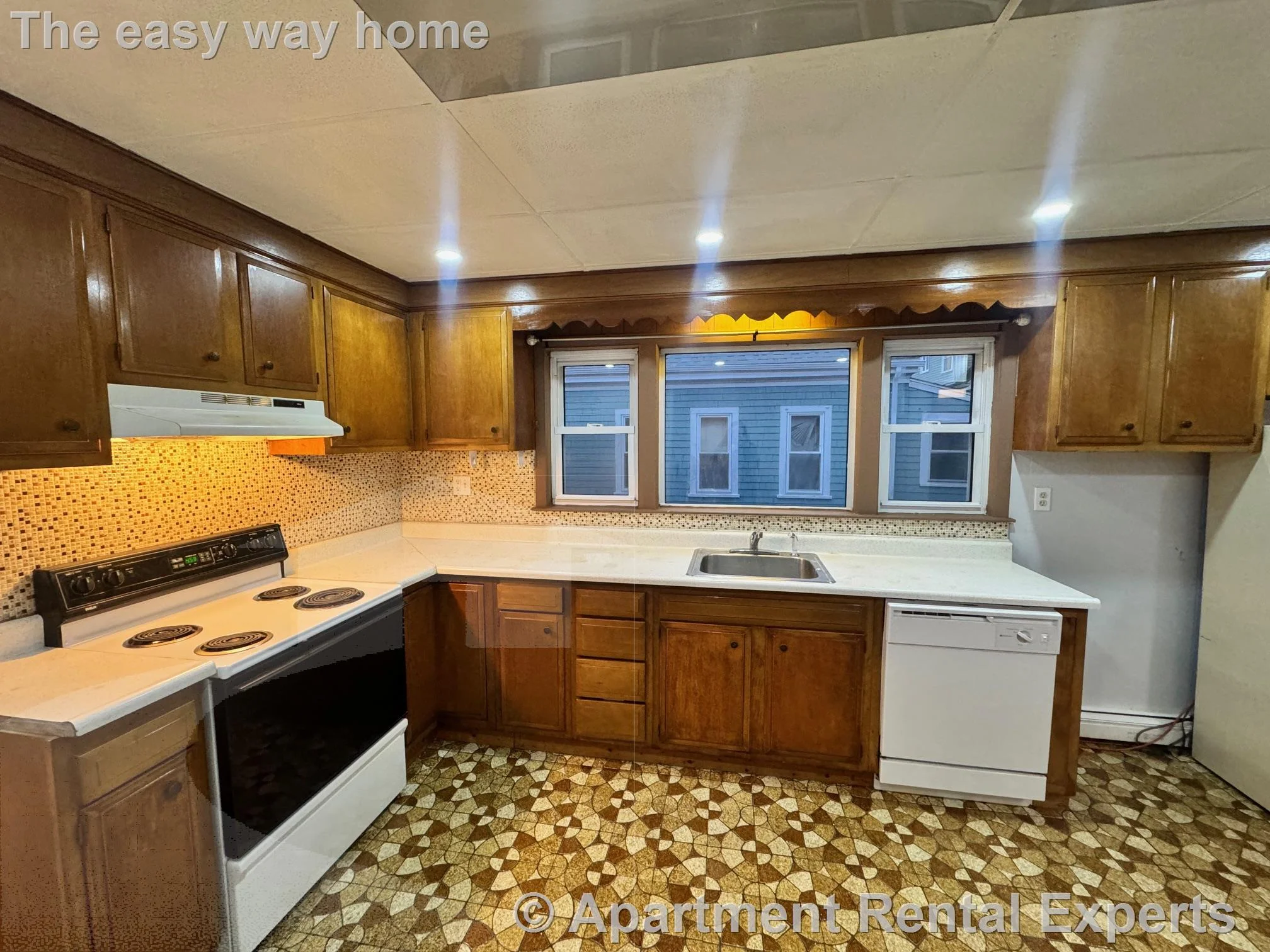 2 bed, 1 bath apartment for rent at 95 Kidder Ave Unit 2, Davis Square — photo 1 of 13