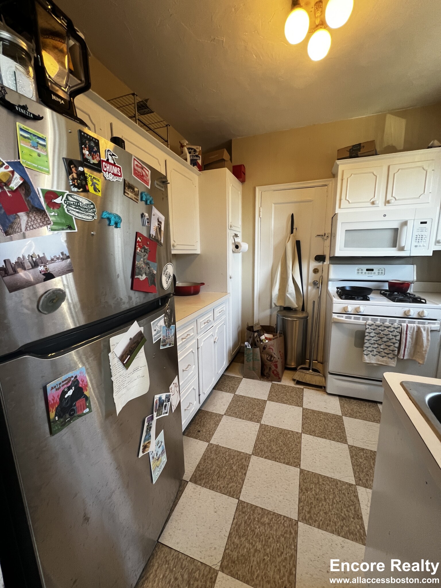 2 bed, 2 bath apartment for rent at 95 Longwood Ave Unit 4, Coolidge Corner — photo 8 of 20