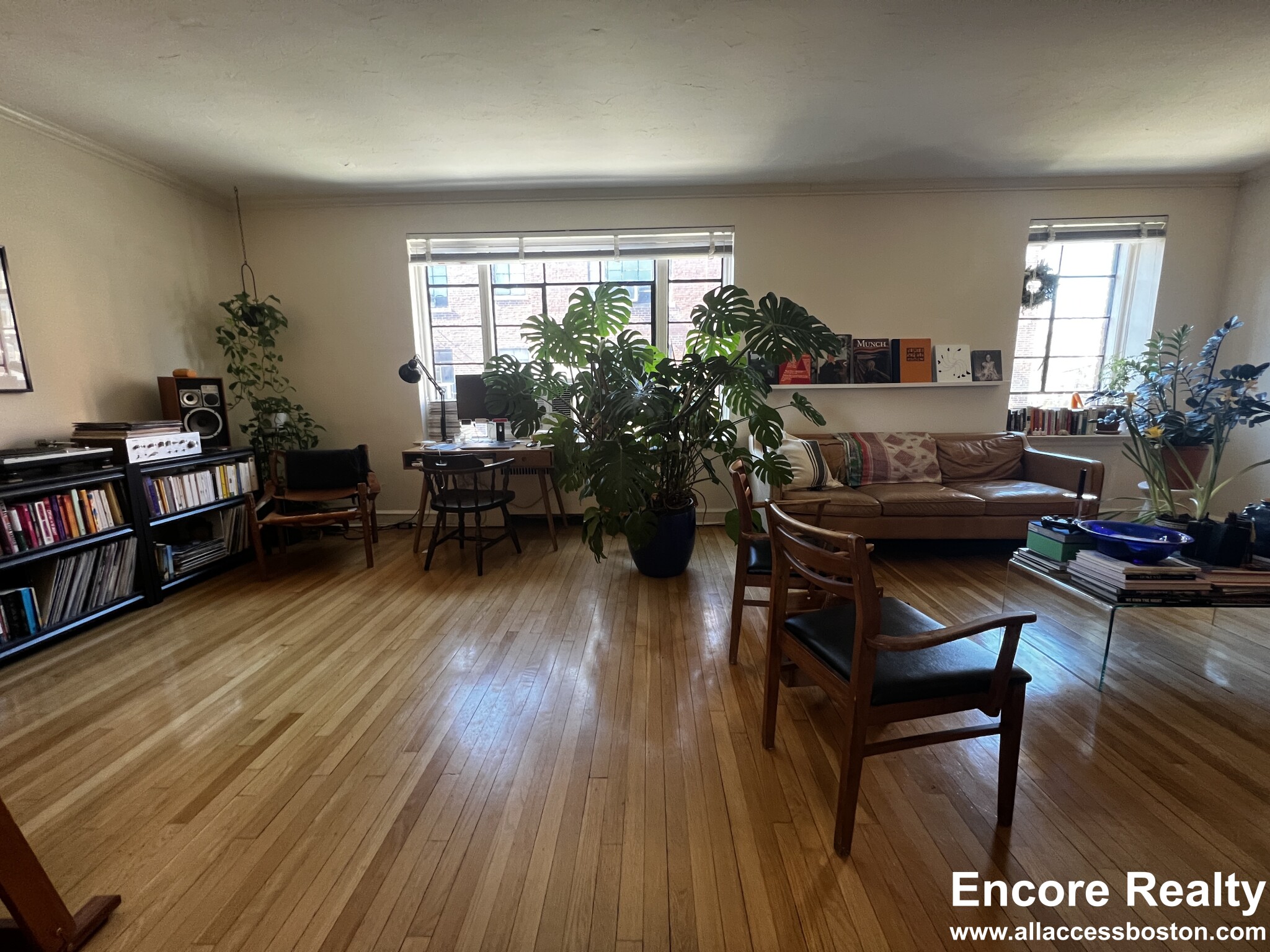 2 bed, 2 bath apartment for rent at 95 Longwood Ave Unit 4, Coolidge Corner — photo 4 of 20