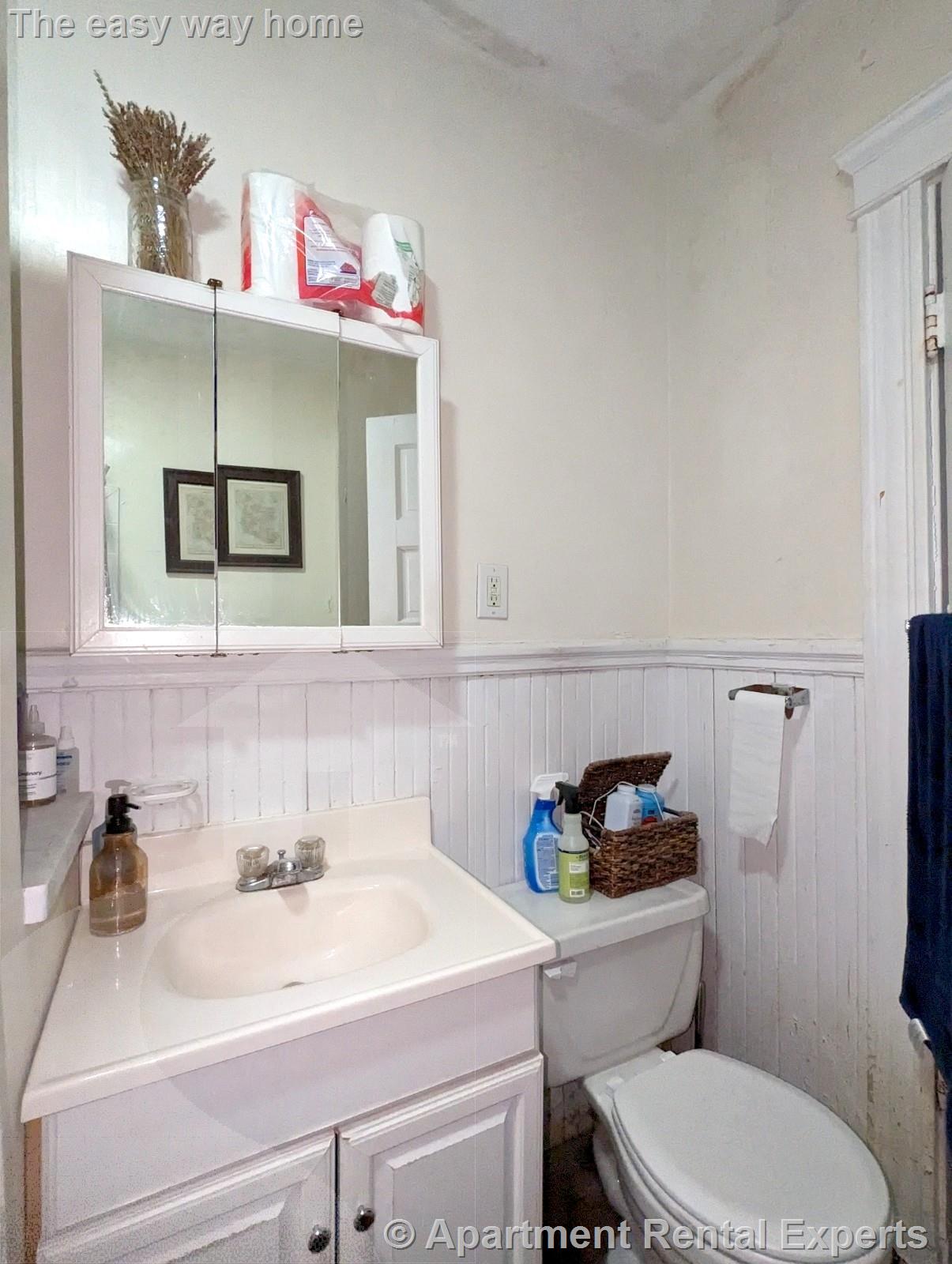 2 bed, 1 bath apartment for rent at 95 Lowell St Unit 1, Porter Square — photo 15 of 21