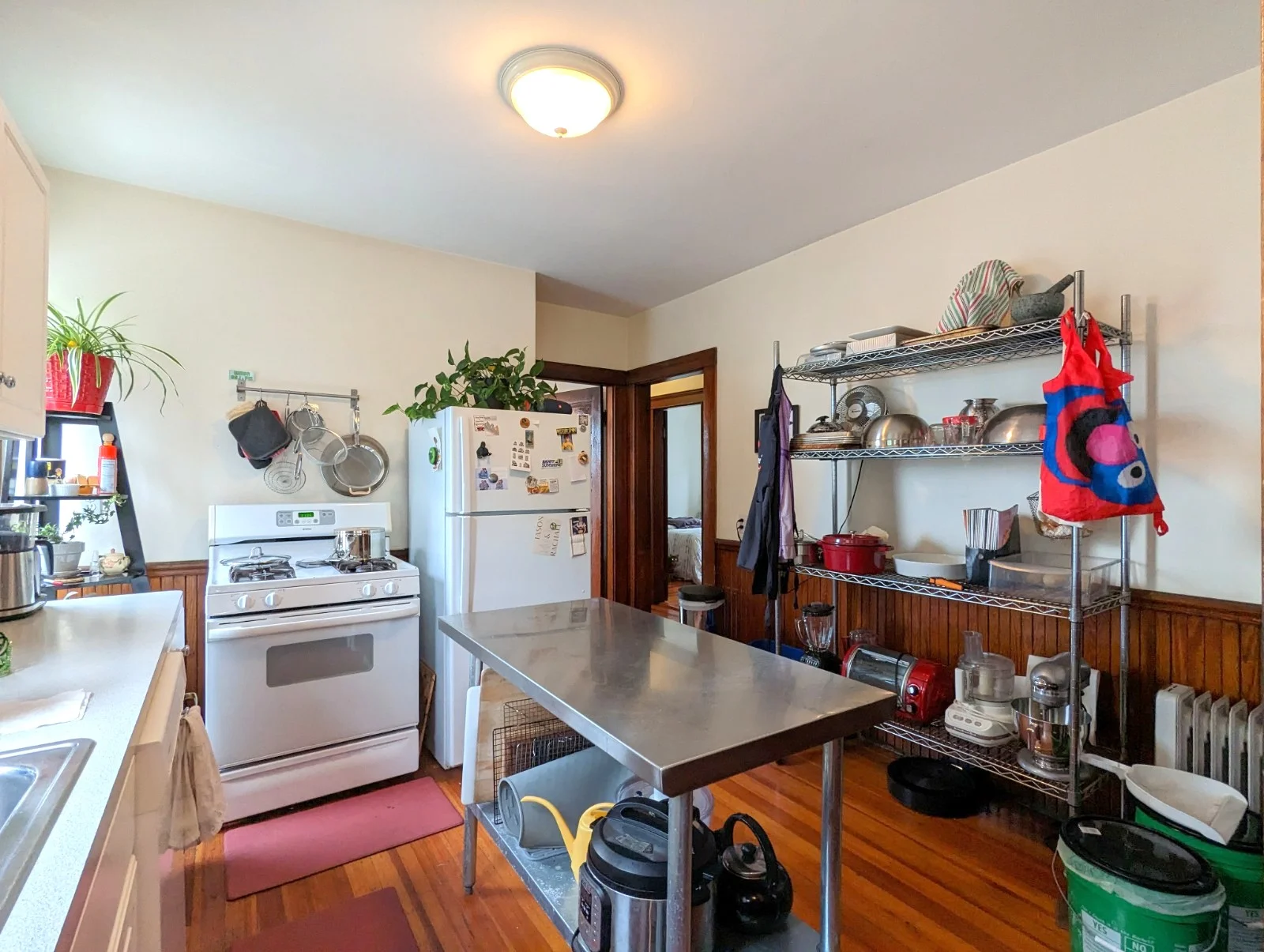 2.5 bed, 1 bath apartment for rent at 95 Lowell St Unit 3, Spring Hill — photo 9 of 25