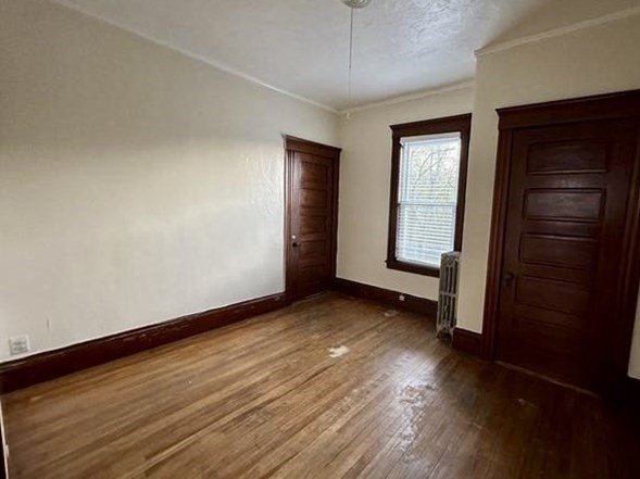 3 bed, 1 bath apartment for rent at 95 May St Unit 2, West Side — photo 10 of 13