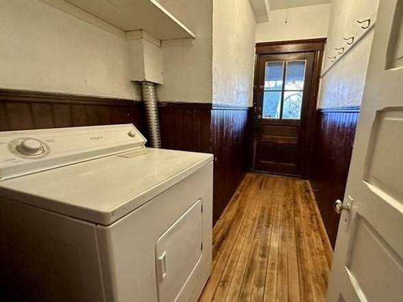 3 bed, 1 bath apartment for rent at 95 May St Unit 2, West Side — photo 12 of 13