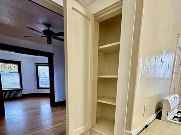 3 bed, 1 bath apartment for rent at 95 May St Unit 2, West Side — photo 7 of 13