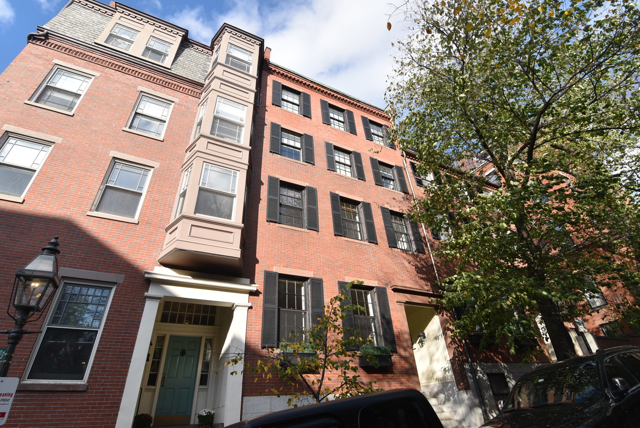 2 bed, 1 bath apartment for rent at 95 Mount Vernon St Unit 31, Beacon Hill — photo 1 of 2