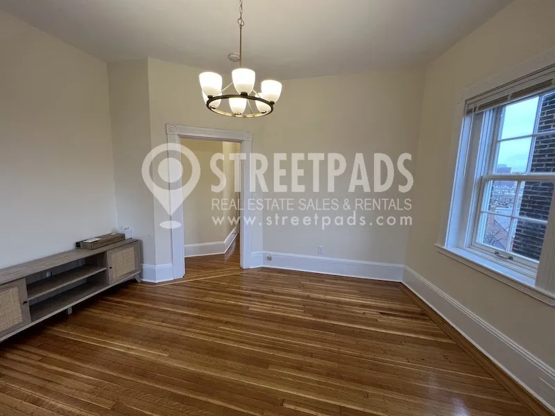 1 bed, 1 bath apartment for rent at 95 Mount Vernon St Unit 52, Beacon Hill — photo 5 of 19