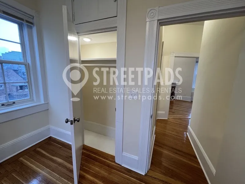1 bed, 1 bath apartment for rent at 95 Mount Vernon St Unit 52, Beacon Hill — photo 11 of 19