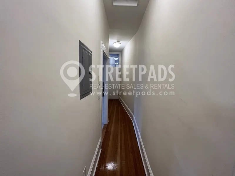 1 bed, 1 bath apartment for rent at 95 Mount Vernon St Unit 52, Beacon Hill — photo 13 of 19
