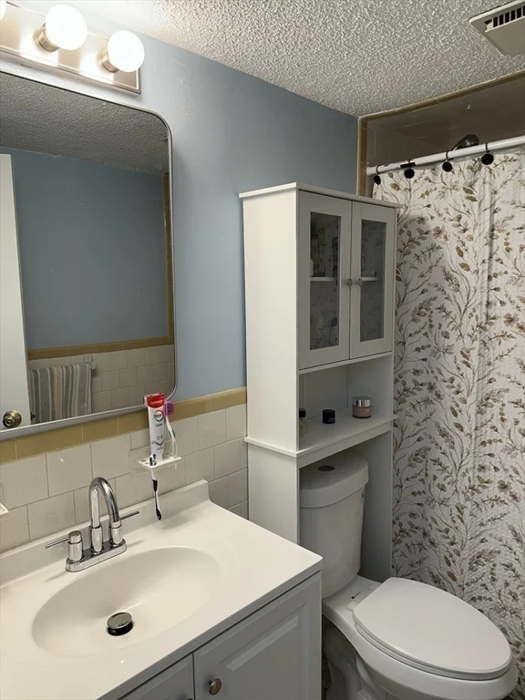 1 bed, 1 bath apartment for rent at 95 Nahant St Unit 12, Diamond District — photo 14 of 27