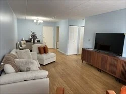 1 bed, 1 bath apartment for rent at 95 Nahant St Unit 12, Diamond District — photo 7 of 27