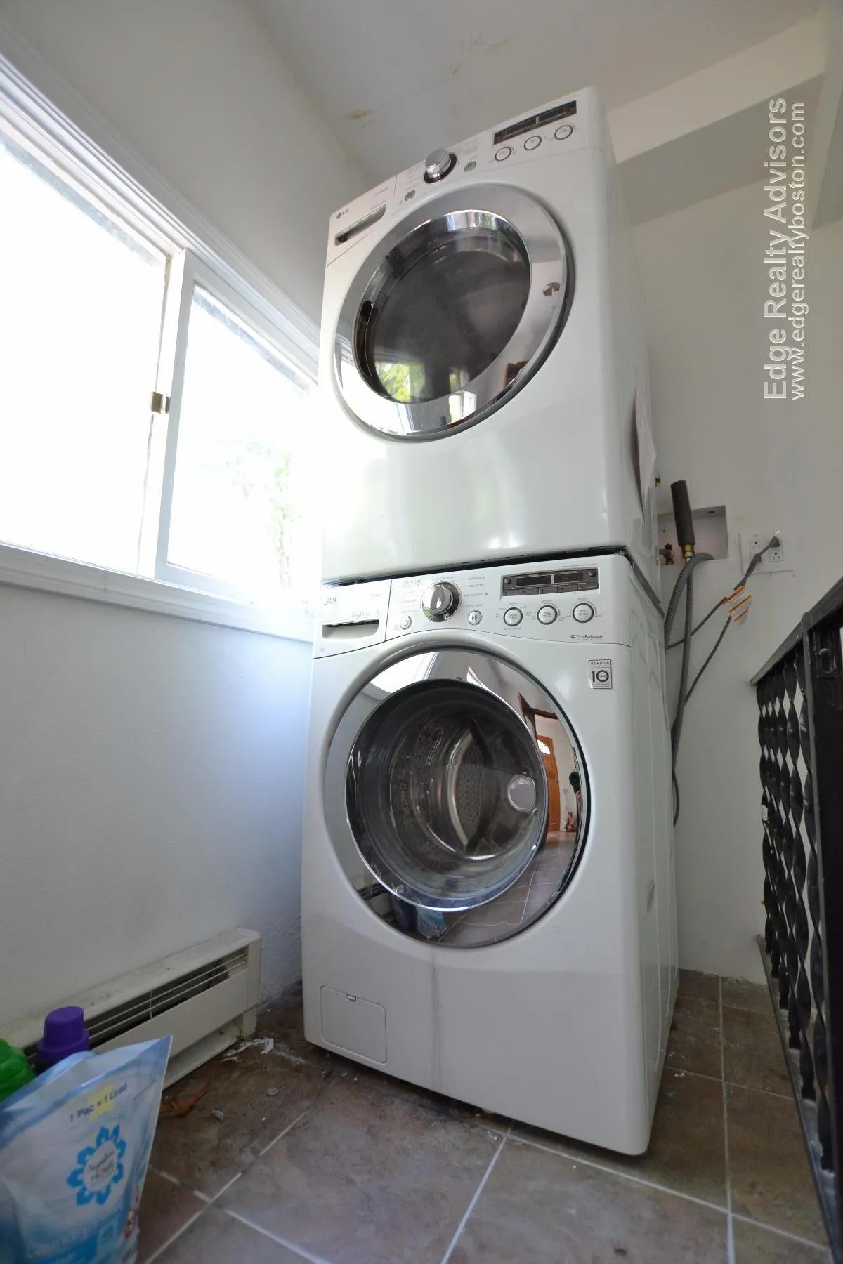 3 bed, 2 bath apartment for rent at 95 Nottinghill Rd Unit 1, Brighton — photo 9 of 13