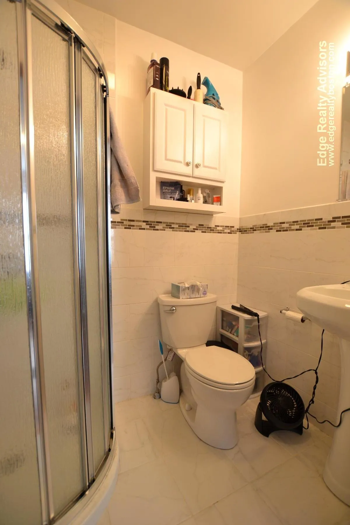 3 bed, 2 bath apartment for rent at 95 Nottinghill Rd Unit 1, Brighton — photo 6 of 13