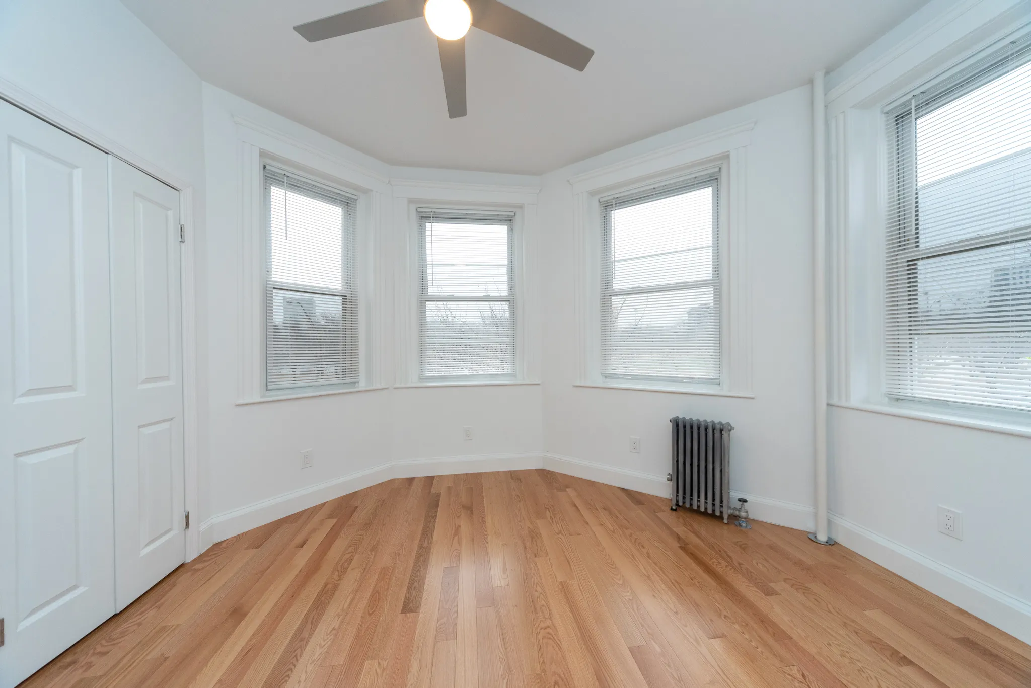 2 bed, 1.5 bath apartment for rent at 95 Park Dr Unit 6, Fenway — photo 12 of 16