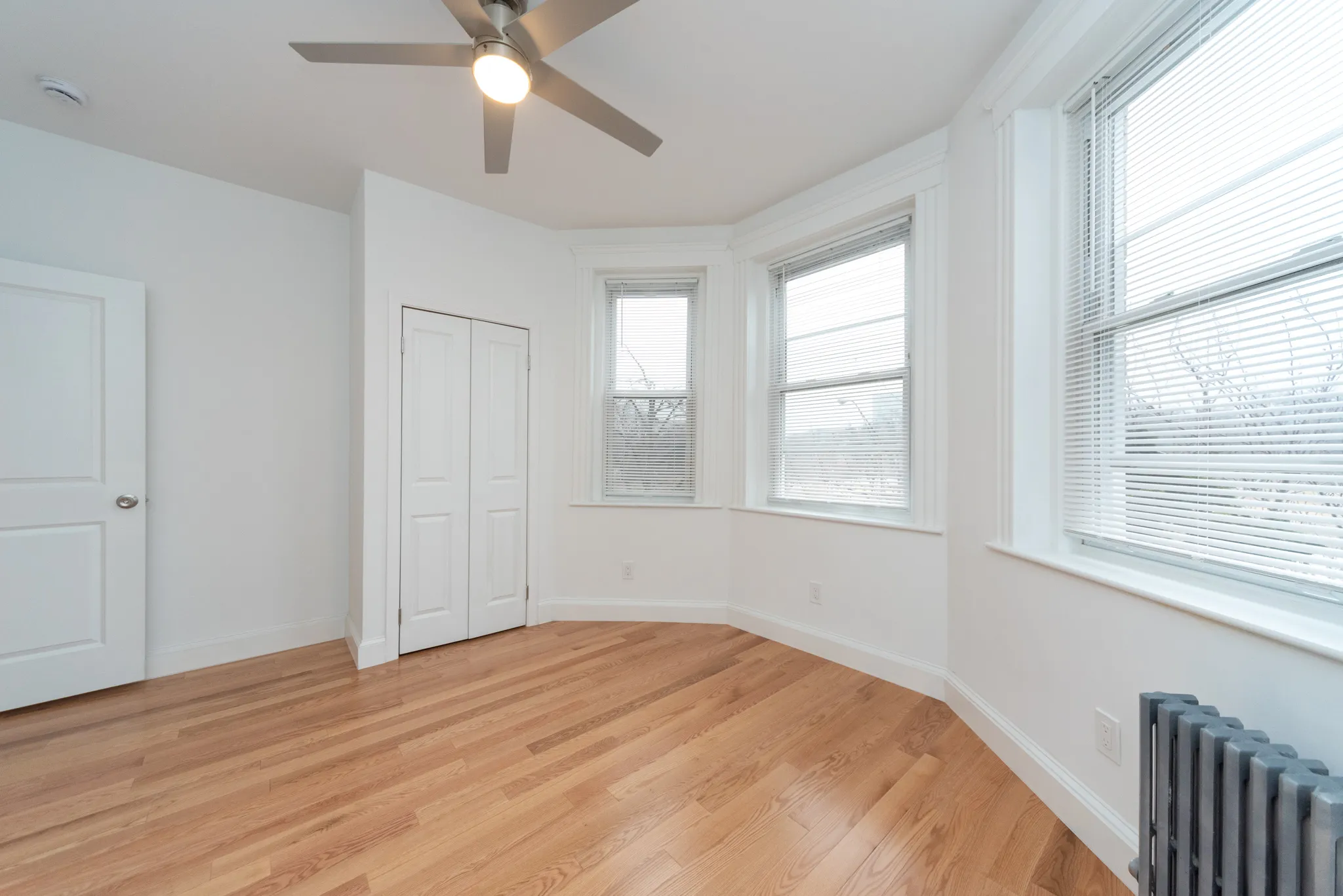 2 bed, 1.5 bath apartment for rent at 95 Park Dr Unit 6, Fenway — photo 13 of 16