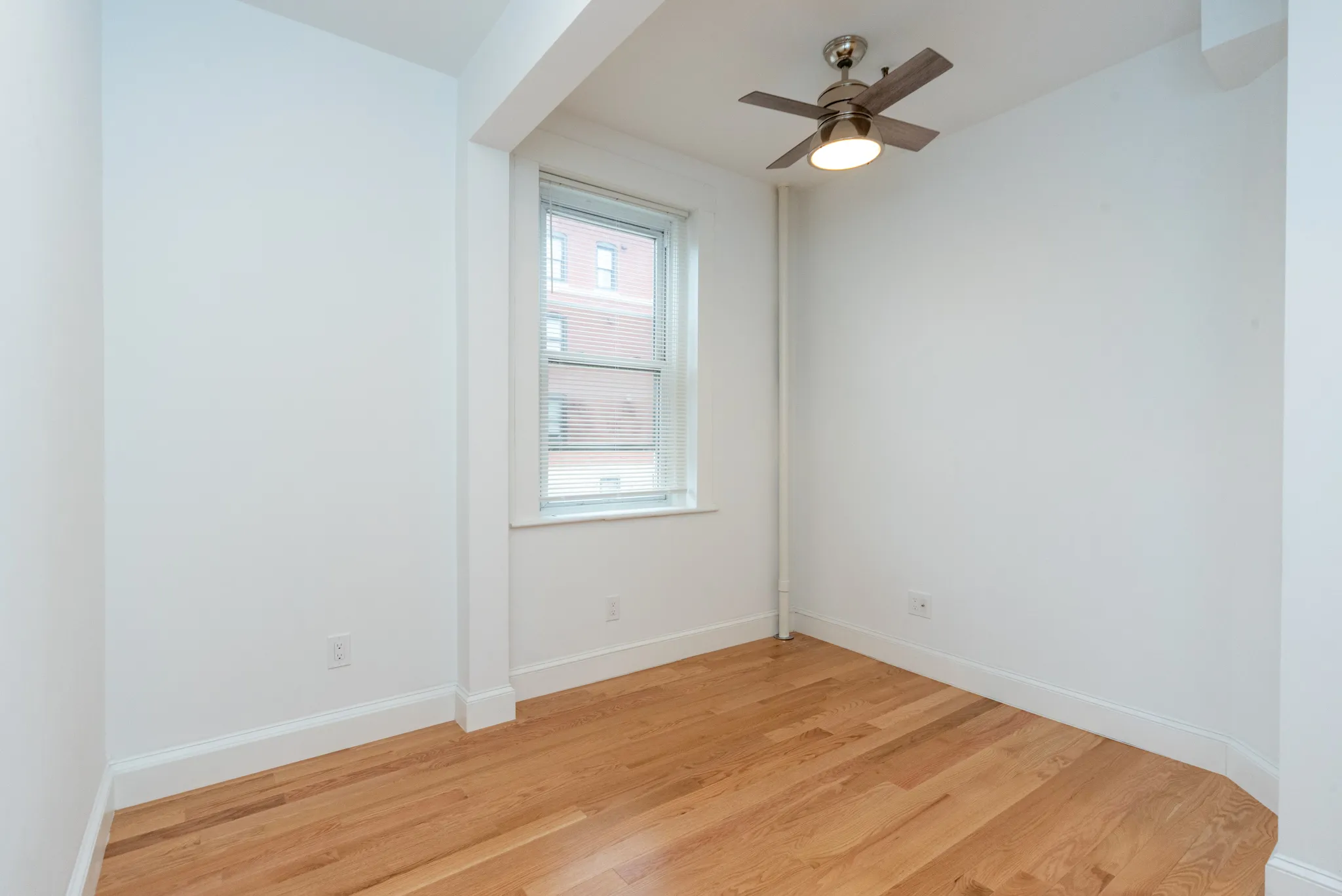 2 bed, 1.5 bath apartment for rent at 95 Park Dr Unit 6, Fenway — photo 8 of 16