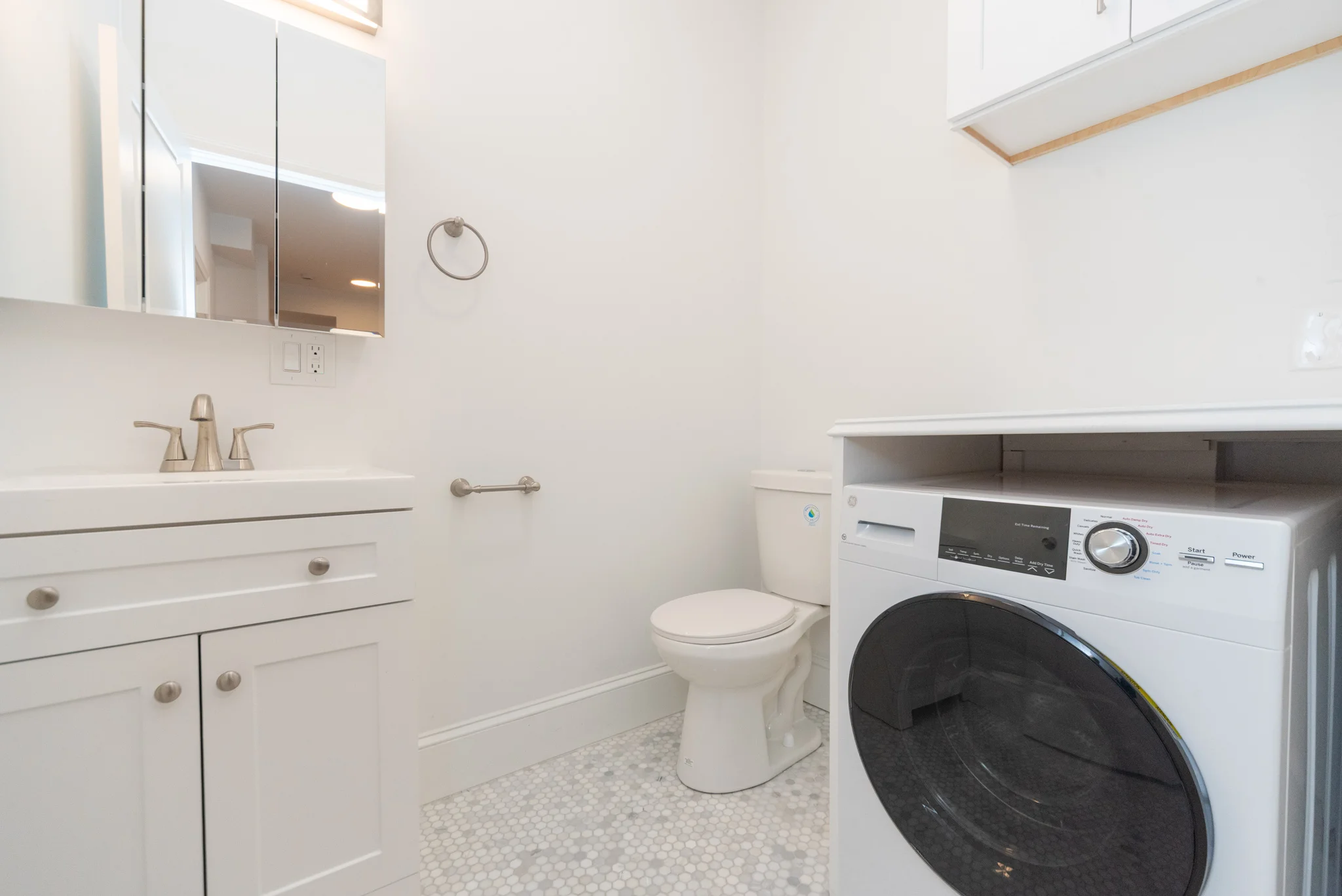 2 bed, 1.5 bath apartment for rent at 95 Park Dr Unit 6, Fenway — photo 14 of 16