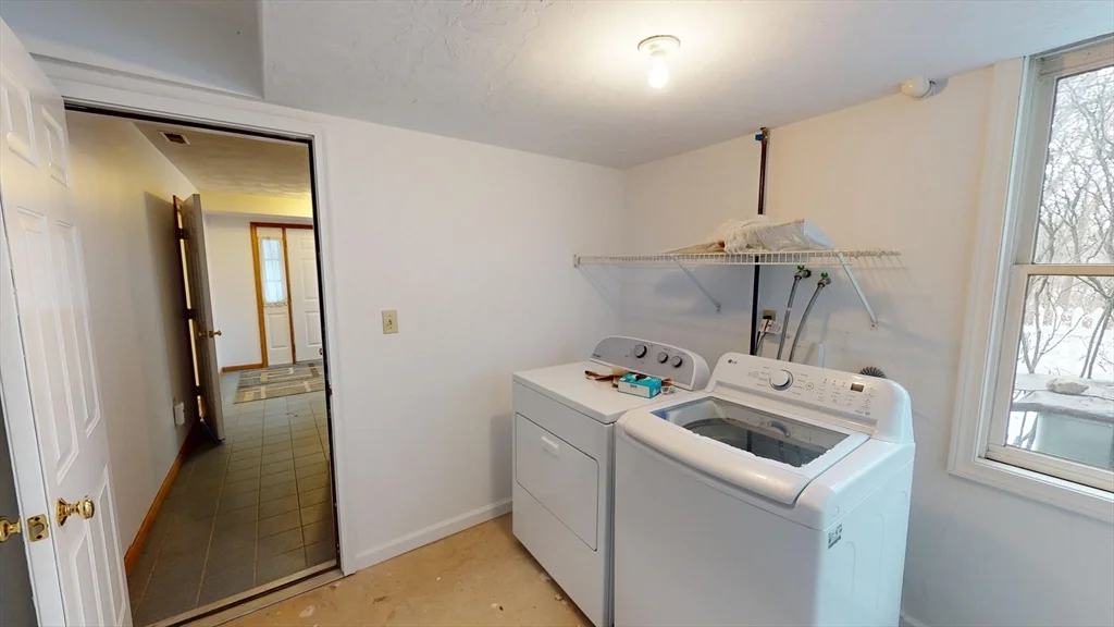 3 bed, 2 bath apartment for rent at 95 Pleasant Unit 0, Watertown — photo 18 of 18