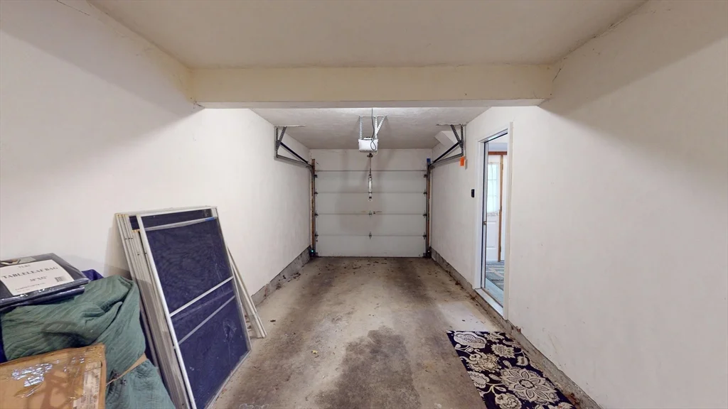 3 bed, 2 bath apartment for rent at 95 Pleasant Unit 0, Watertown — photo 17 of 18