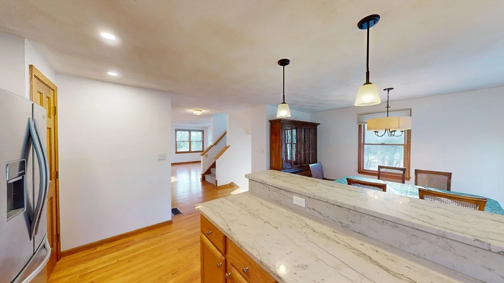 3 bed, 2 bath apartment for rent at 95 Pleasant Unit 0, Watertown — photo 5 of 18