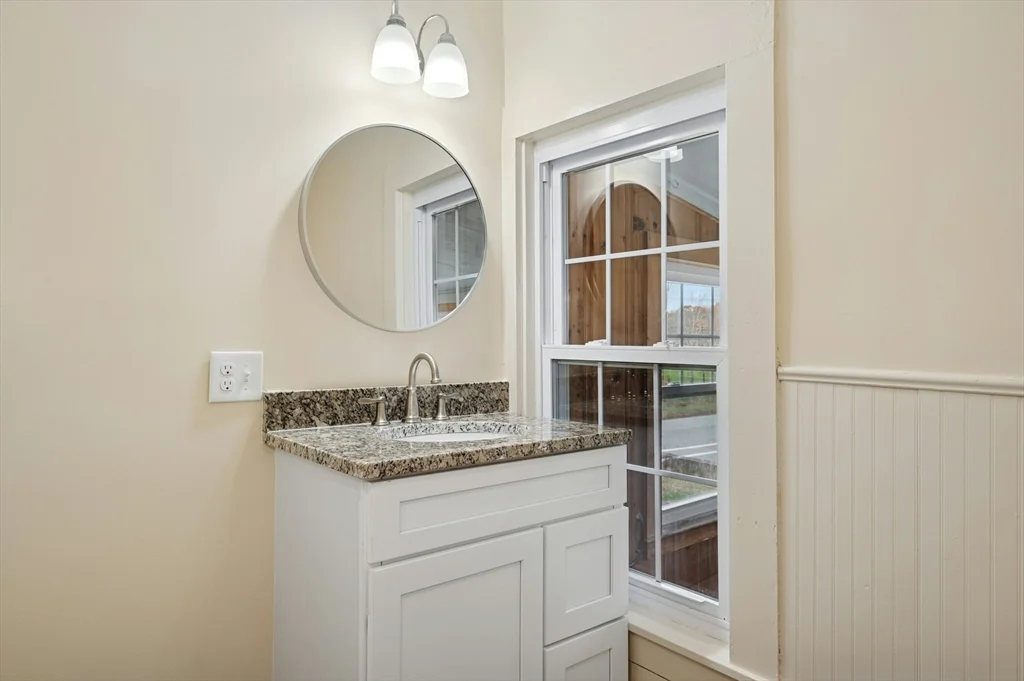1 bed, 1 bath apartment for rent at 95 S Main St Unit 2, North Brookfield — photo 10 of 14