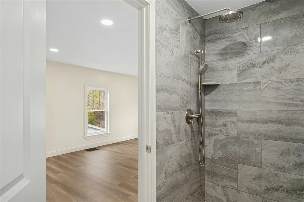 1 bed, 1 bath apartment for rent at 95 S Main St Unit 2, North Brookfield — photo 9 of 14