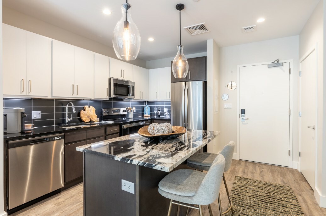 2 bed, 2 bath apartment for rent at 95 Saint Alphonsus St Unit 206, Mission Hill — photo 2 of 13