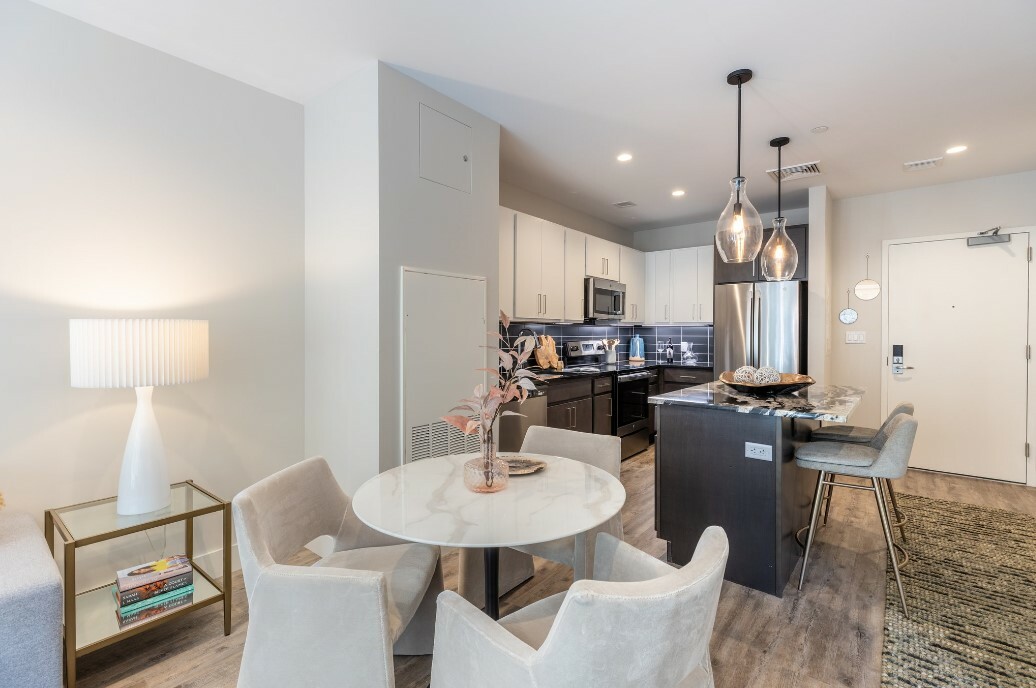 Studio bed, 1 bath apartment for rent at 95 Saint Alphonsus St Unit 221, Mission Hill — photo 8 of 13