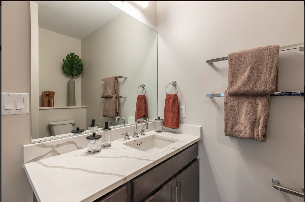 2 bed, 2 bath apartment for rent at 95 Saint Alphonsus St Unit 2A, Mission Hill — photo 7 of 9