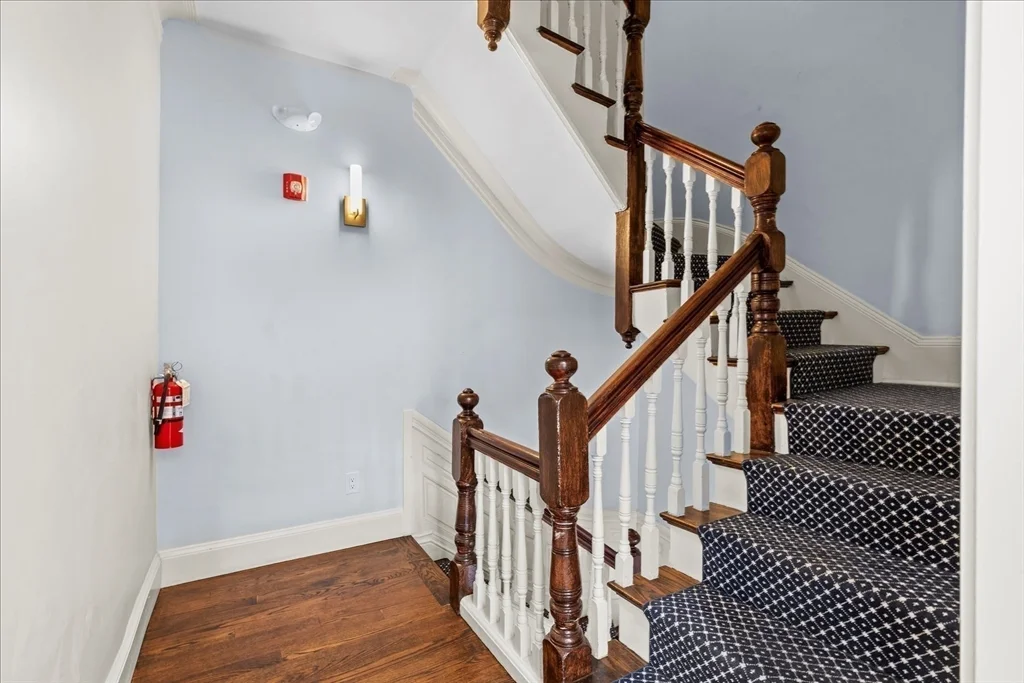 1 bed, 1 bath apartment for rent at 95 Saint Botolph Unit 2, Back Bay — photo 28 of 39