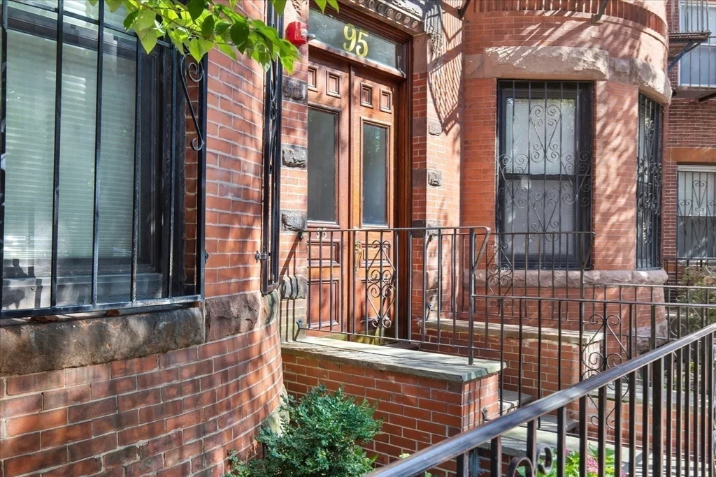 1 bed, 1 bath apartment for rent at 95 Saint Botolph Unit 2, Back Bay — photo 32 of 39