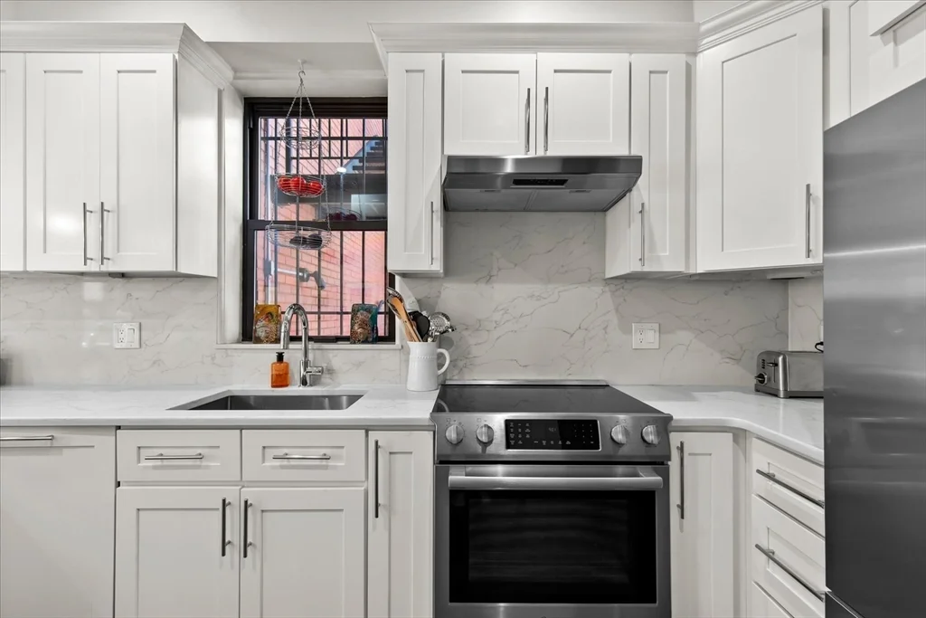 1 bed, 1 bath apartment for rent at 95 Saint Botolph Unit 3, Back Bay — photo 18 of 40