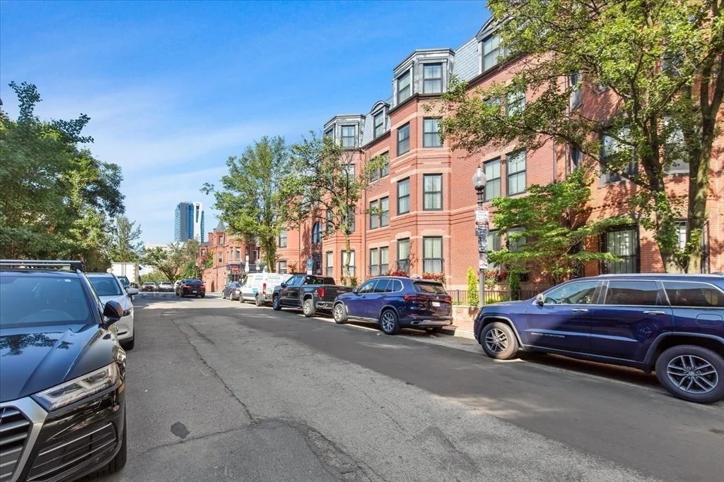 1 bed, 1 bath apartment for rent at 95 Saint Botolph Unit 3, Back Bay — photo 37 of 40