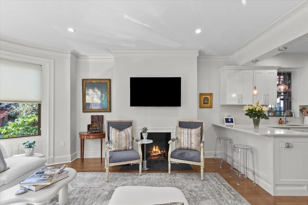 1 bed, 1 bath apartment for rent at 95 Saint Botolph Unit 3, Back Bay — photo 10 of 40