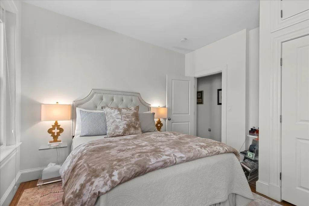 1 bed, 1 bath apartment for rent at 95 Saint Botolph Unit 3, Back Bay — photo 22 of 40