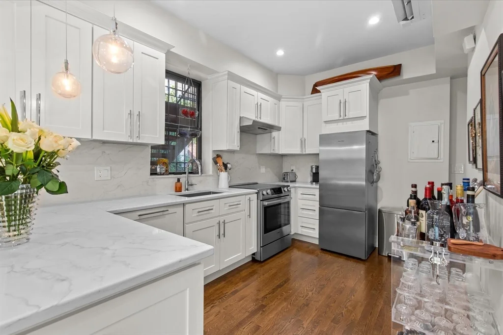 1 bed, 1 bath apartment for rent at 95 Saint Botolph Unit 3, Back Bay — photo 12 of 40