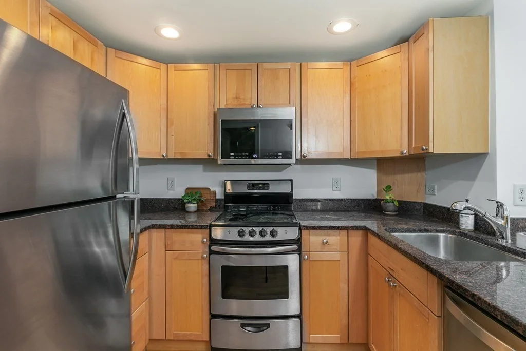 2 bed, 1 bath apartment for rent at 95 Second St Unit 3, Kendall Square — photo 5 of 12