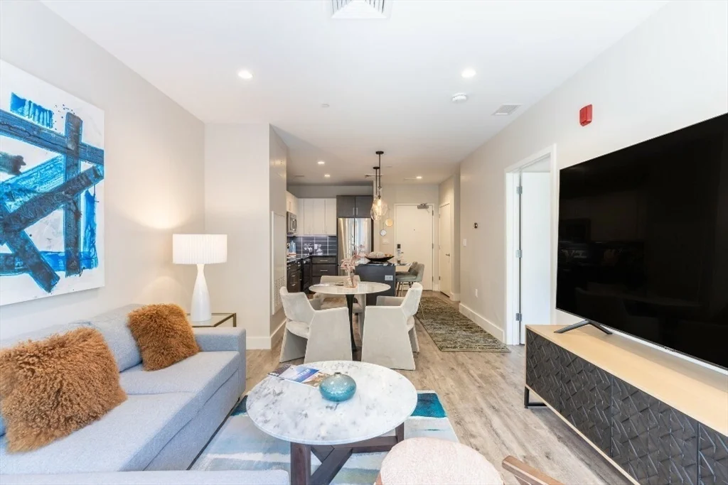 1 bed, 1 bath apartment for rent at 95 St Alphonsus St Unit 416, Boston — photo 17 of 17
