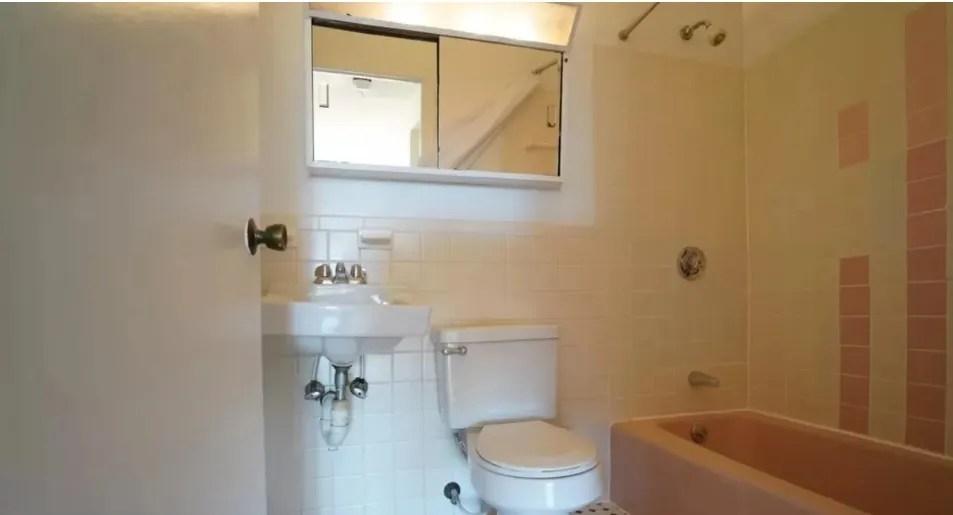 2 bed, 1 bath apartment for rent at 95 Sutherland Rd Unit 3A, Brighton — photo 3 of 9