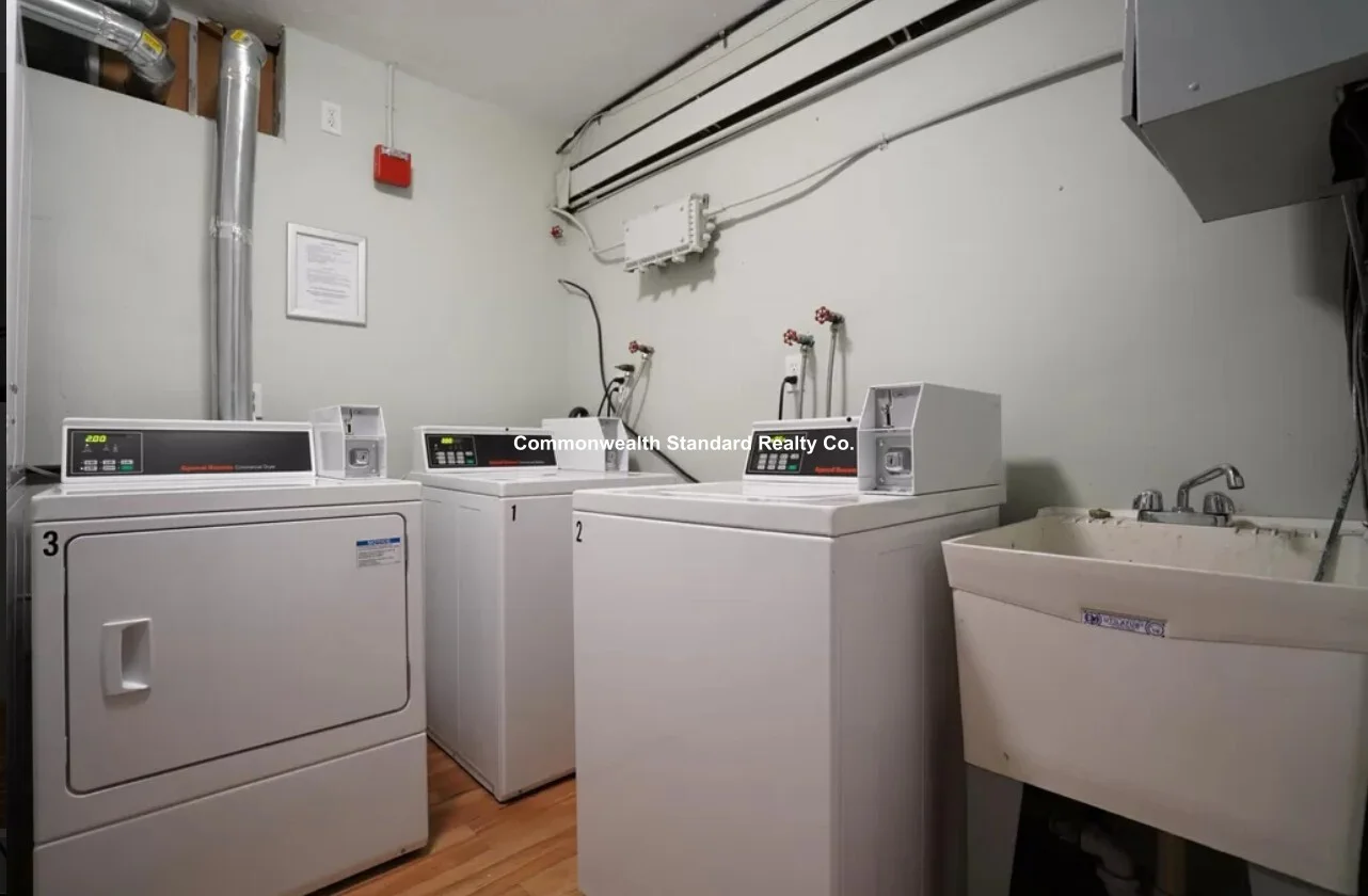 2 bed, 1 bath apartment for rent at 95 Sutherland Rd Unit 4C, Brighton — photo 27 of 28