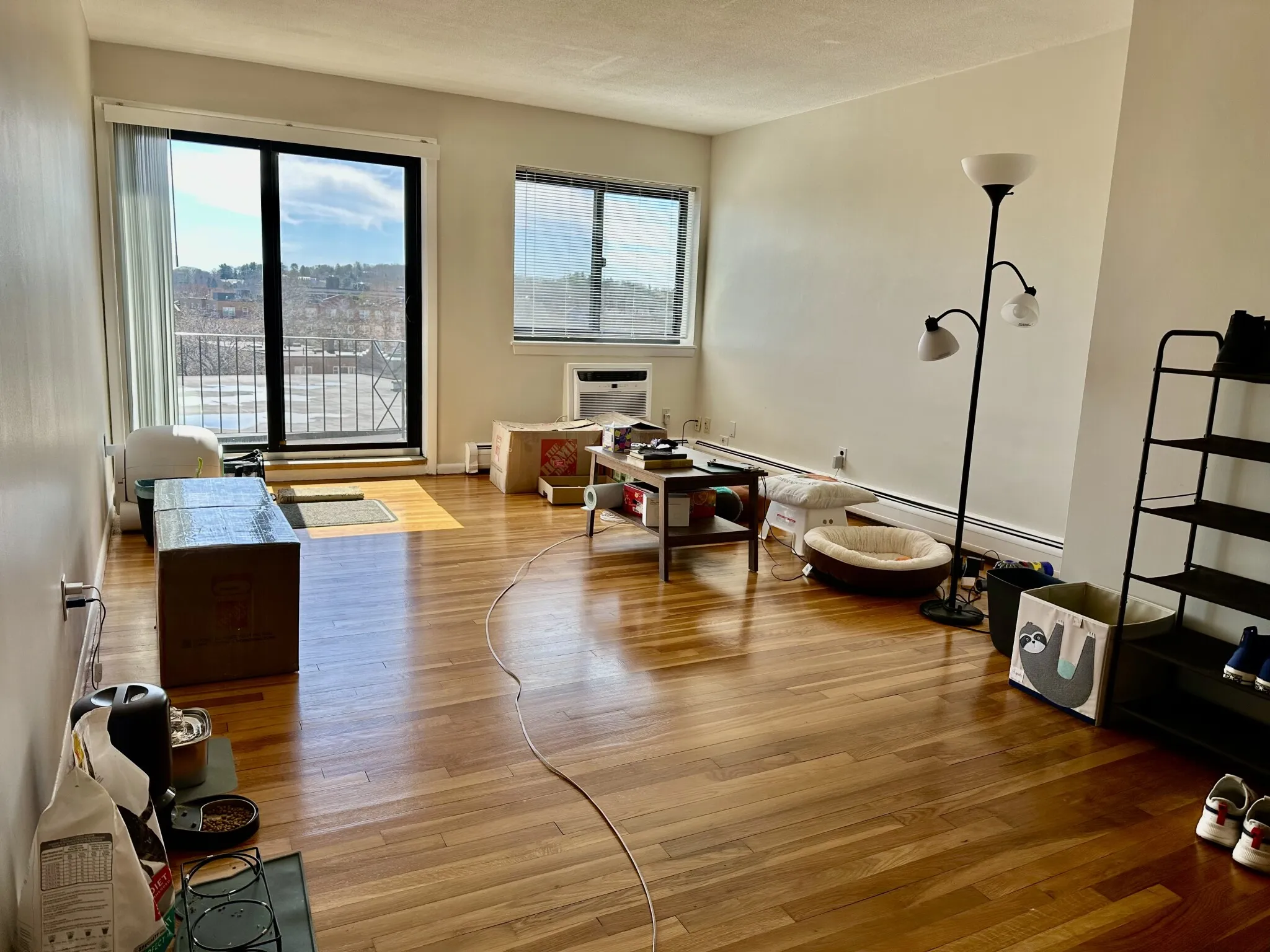 2 bed, 1 bath apartment for rent at 95 Sutherland Rd Unit 4C, Brighton — photo 19 of 28