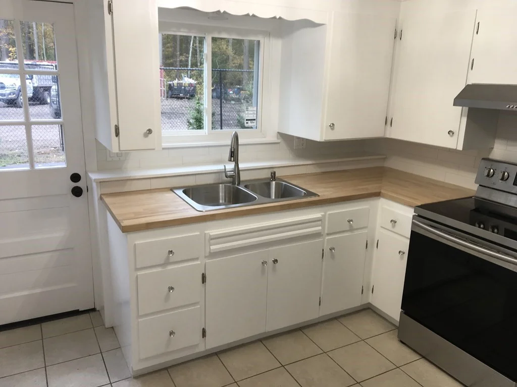 2 bed, 1 bath apartment for rent at 95 Taunton Ave Unit B, Norton — photo 5 of 16