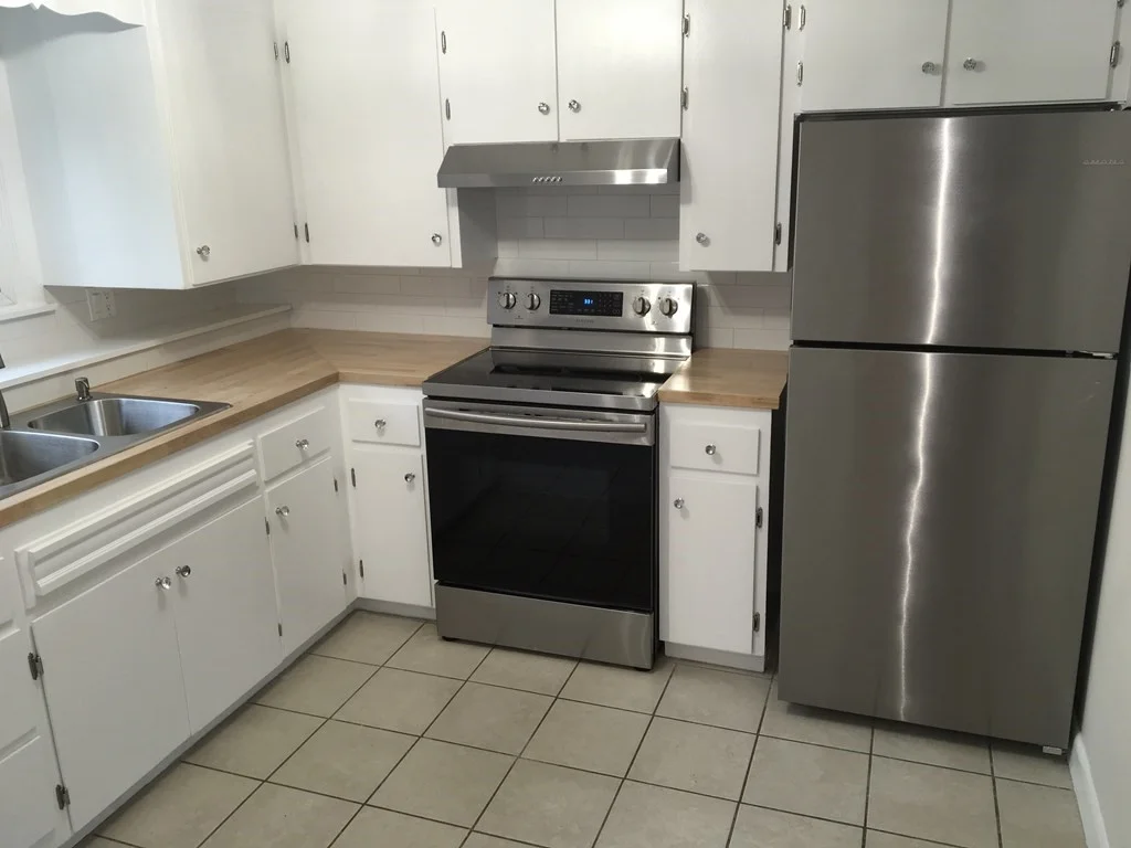 2 bed, 1 bath apartment for rent at 95 Taunton Ave Unit B, Norton — photo 7 of 16