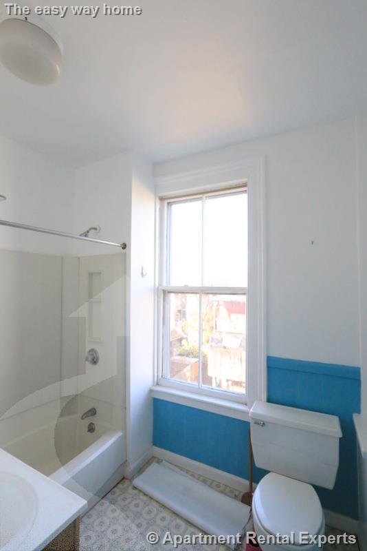 4 bed, 1 bath apartment for rent at 95 Upland Rd Unit 2, Porter Square — photo 4 of 10