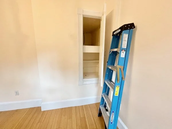 2 bed, 2 bath apartment for rent at 95 West Cedar St Unit 1, Beacon Hill — photo 9 of 21