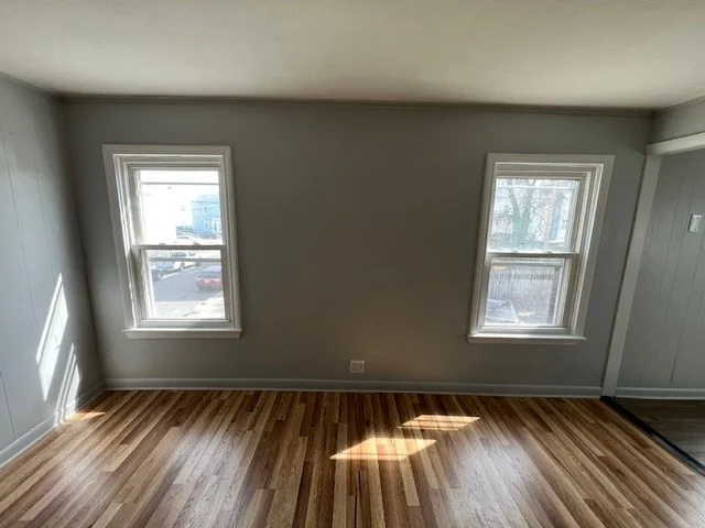 1 bed, 1 bath apartment for rent at 95 Wade St Unit 2R, Fall River — photo 1 of 6