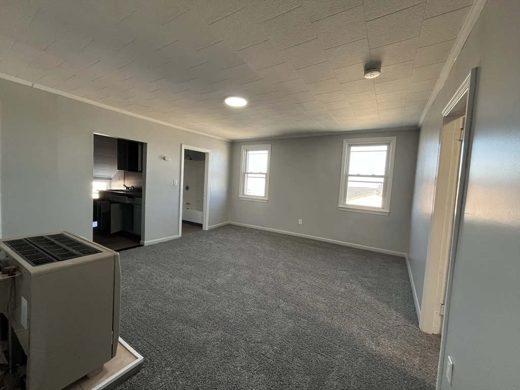 1 bed, 1 bath apartment for rent at 95 Wade St Unit 4F, Fall River — photo 3 of 12